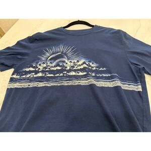 NEW TOMMY BAHAMA T-Shirt | MLB Catch The Sunset | Mens Size Medium | Blue | NWT